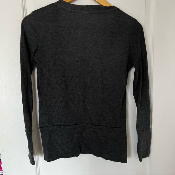 Urban behaviour size xs cardigan - Picture 3 of 4